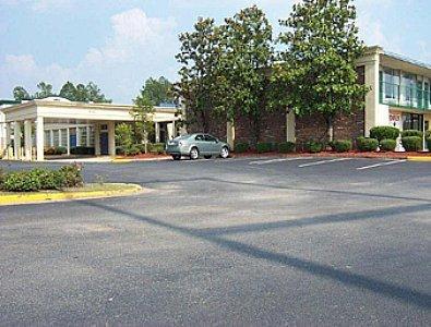 Days Inn By Wyndham Madison Extérieur photo